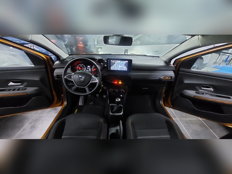 Dacia Sandero Stepway 1.0 100cv glp foto 14